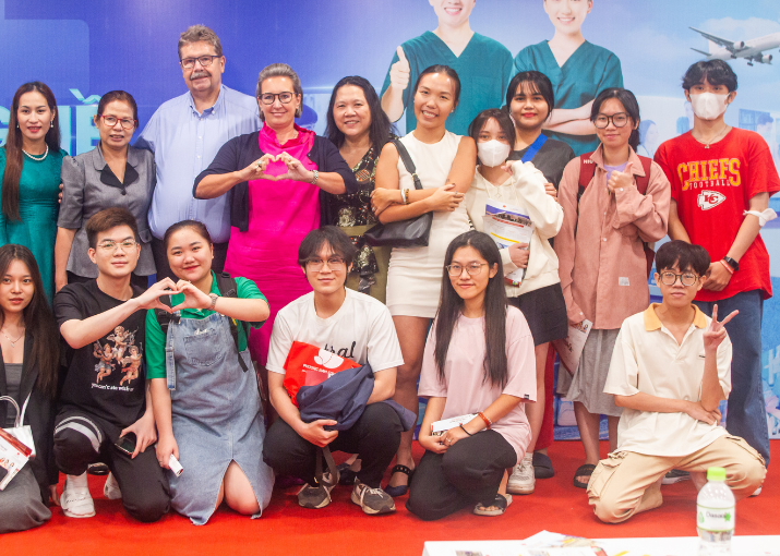 HỘI THẢO “DU HỌC NGHỀ VÀ VIỆC LÀM ĐIỀU DƯỠNG TẠI ĐỨC” DIỄN RA THÀNH CÔNG